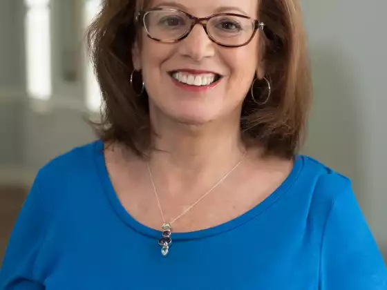 Vivian Tiegen M.Ed., RDN, LDN, CDE - Class Instructor