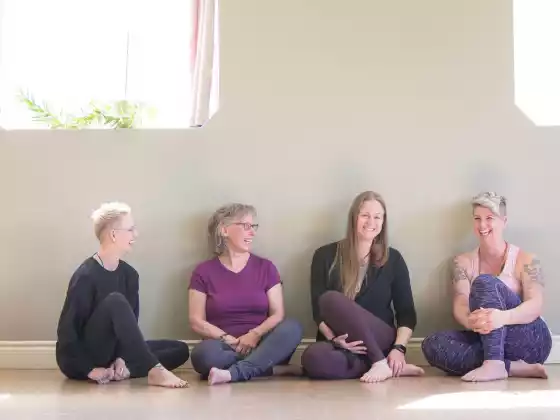 Asanas de yoga para abrir el chakra de la garganta