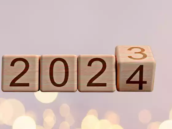 Pagpapabaya sa 2023 Enerhiya at Pagtatakda ng Intensiyon para sa 2024!