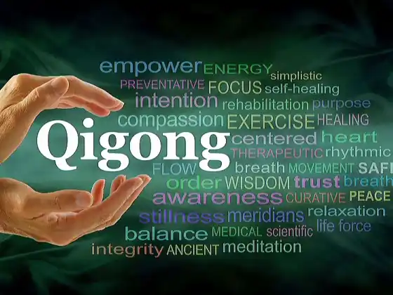 Khí công nâng cao chất lượng cuộc sống với 8 miếng gấm lụa
